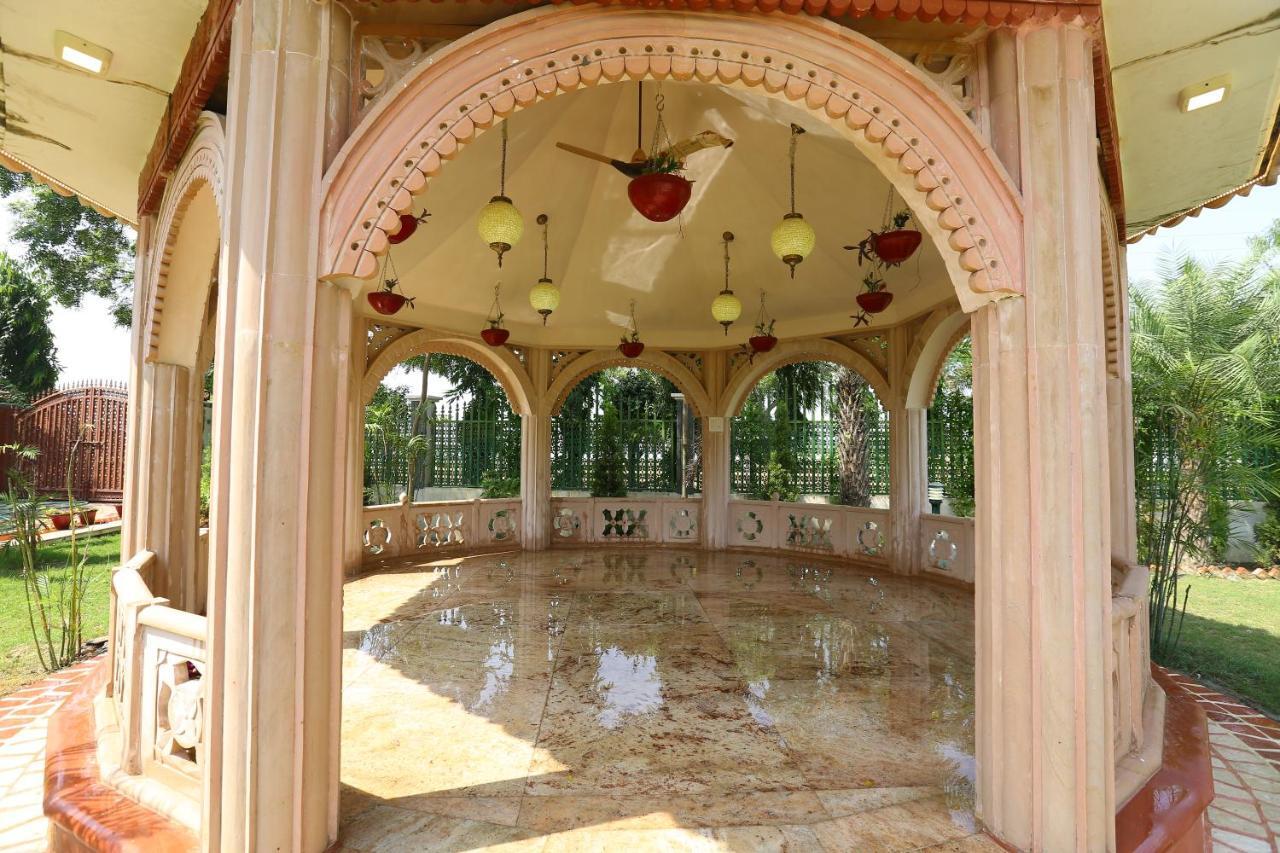 Mann The Palm Retreat Hotel Lucknow Exterior foto